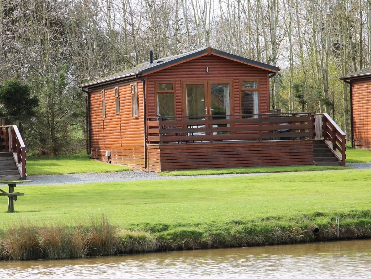 Oak Lodge Hadnall Exterior foto